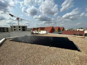 installation solaire toit plat